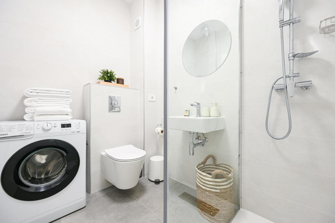Km Flats Apartman Nagyvárad Kültér fotó