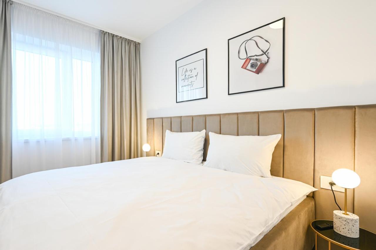 Km Flats Apartman Nagyvárad Kültér fotó