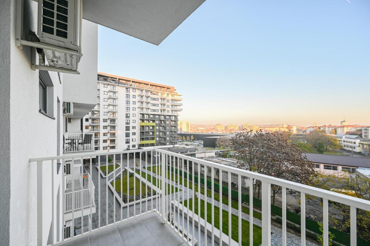 Km Flats Apartman Nagyvárad Kültér fotó