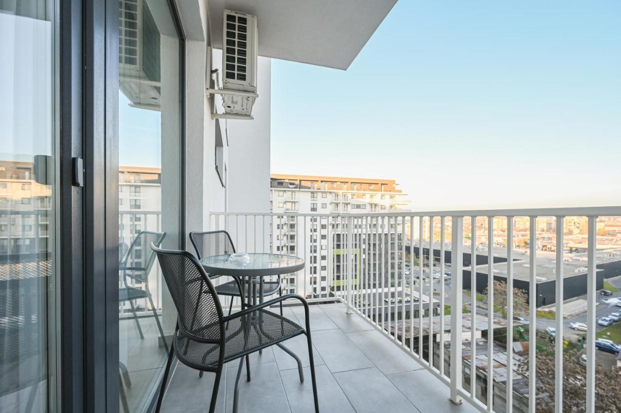 Km Flats Apartman Nagyvárad Kültér fotó