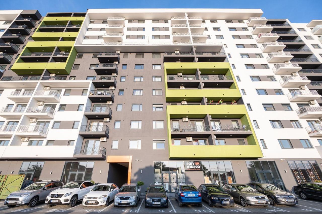 Km Flats Apartman Nagyvárad Kültér fotó